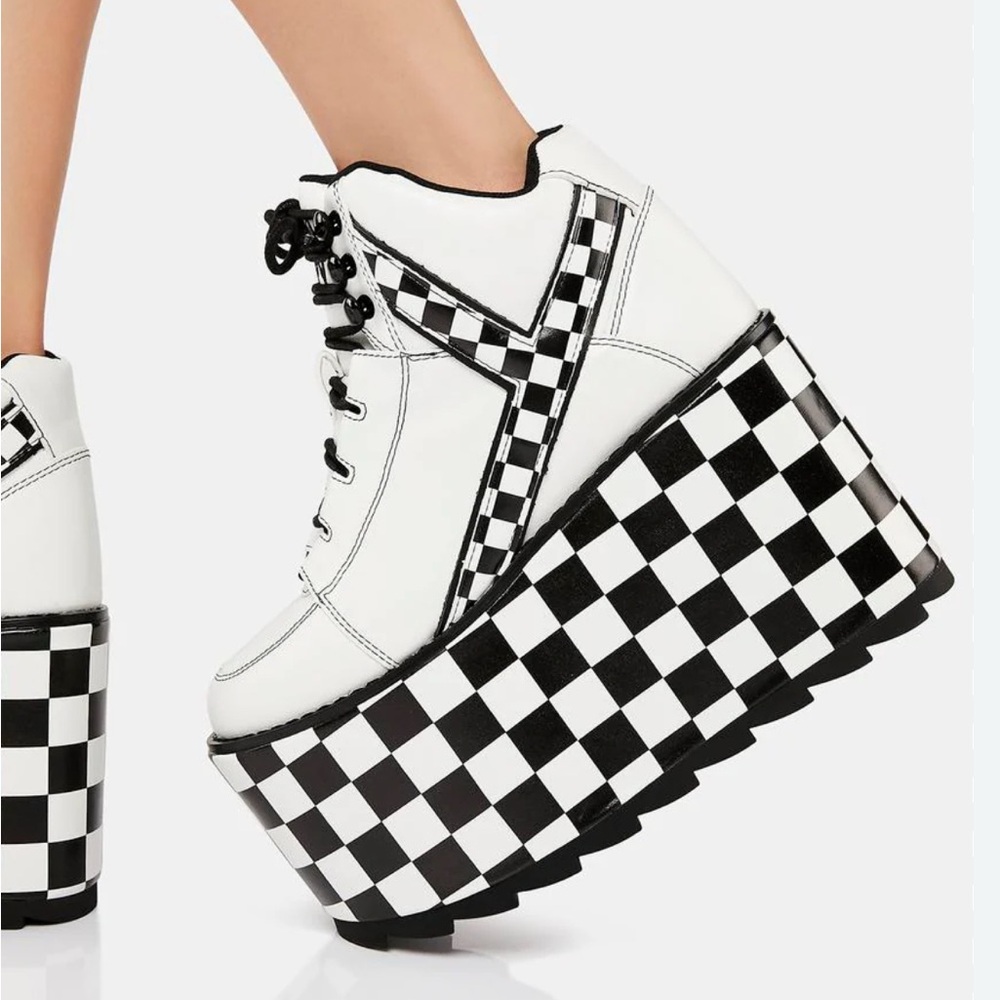 YRU Black and White Checkered Platform Shoes